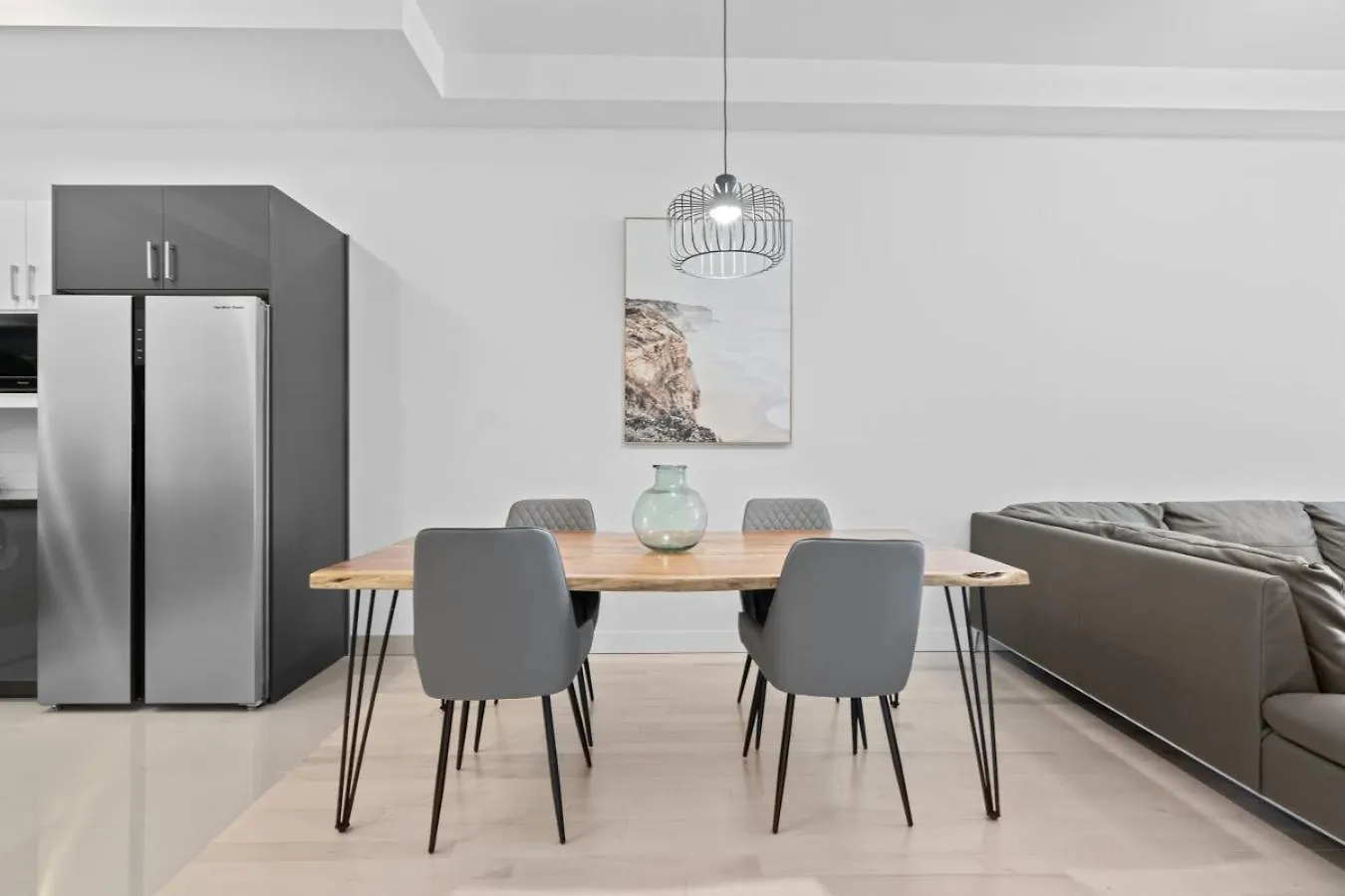 New Modern 2Bdr Apartment In Little Italy Unit 202 蒙特利尔